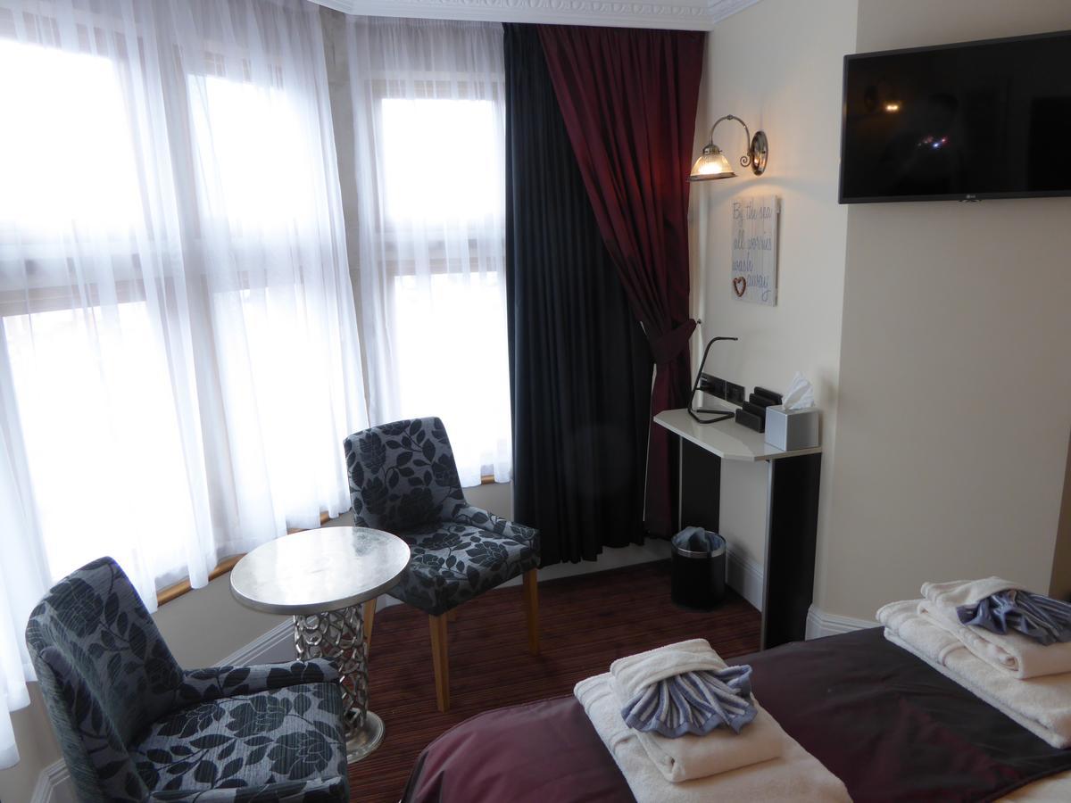 The Somerset House Hotel & Handmade Pie House Weymouth Ngoại thất bức ảnh