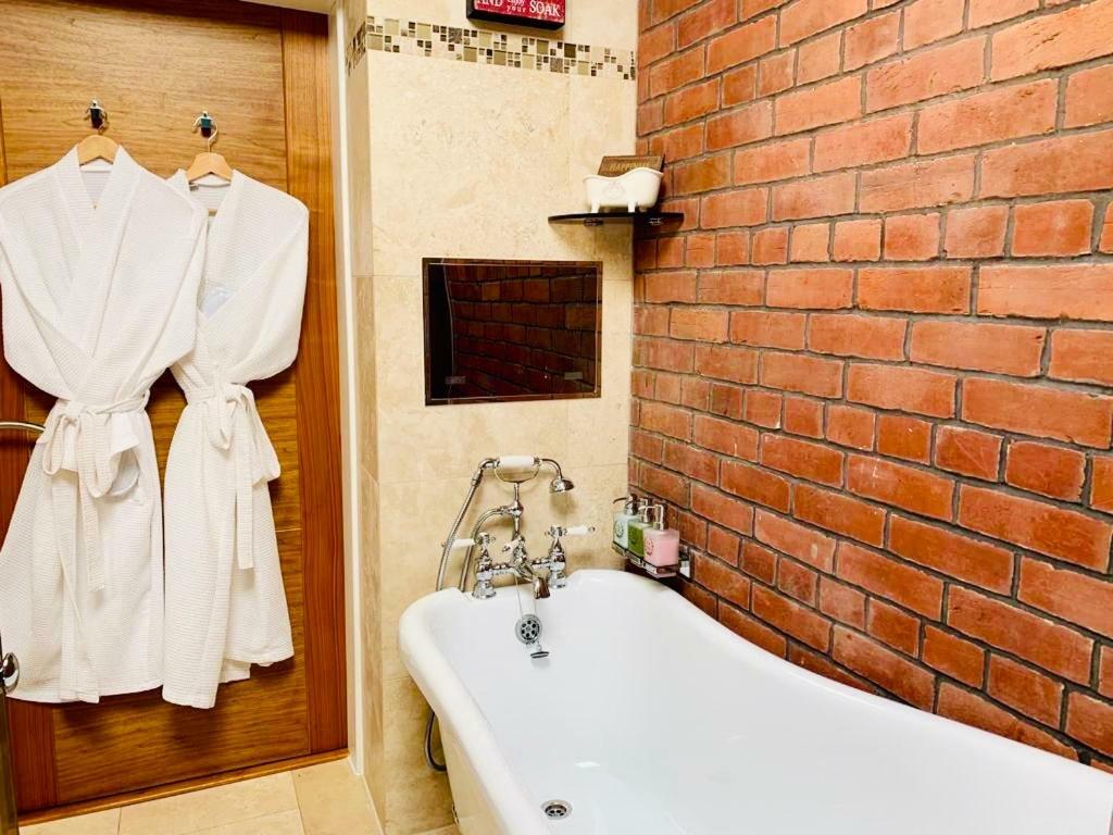 The Somerset House Hotel & Handmade Pie House Weymouth Ngoại thất bức ảnh